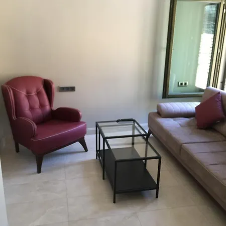 Hotel Leader Mansion Hotel&suite 2*