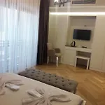 Leader Mansion Hotel&suite 2*