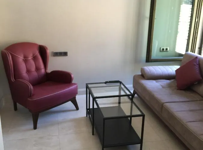 Hotel Leader Mansion Hotel&suite 2*